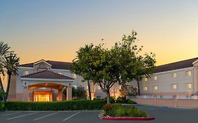 Fairfield Inn & Suites By Marriott San Francisco San Carlos